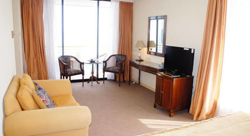 Hotel Sunfish Iquique Exterior photo